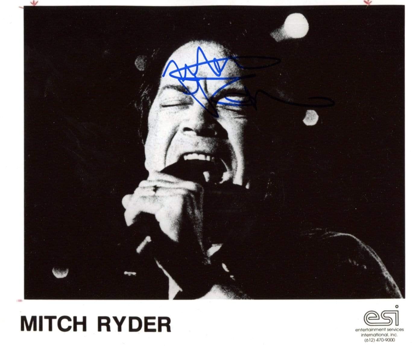Ryder, Mitch autograph