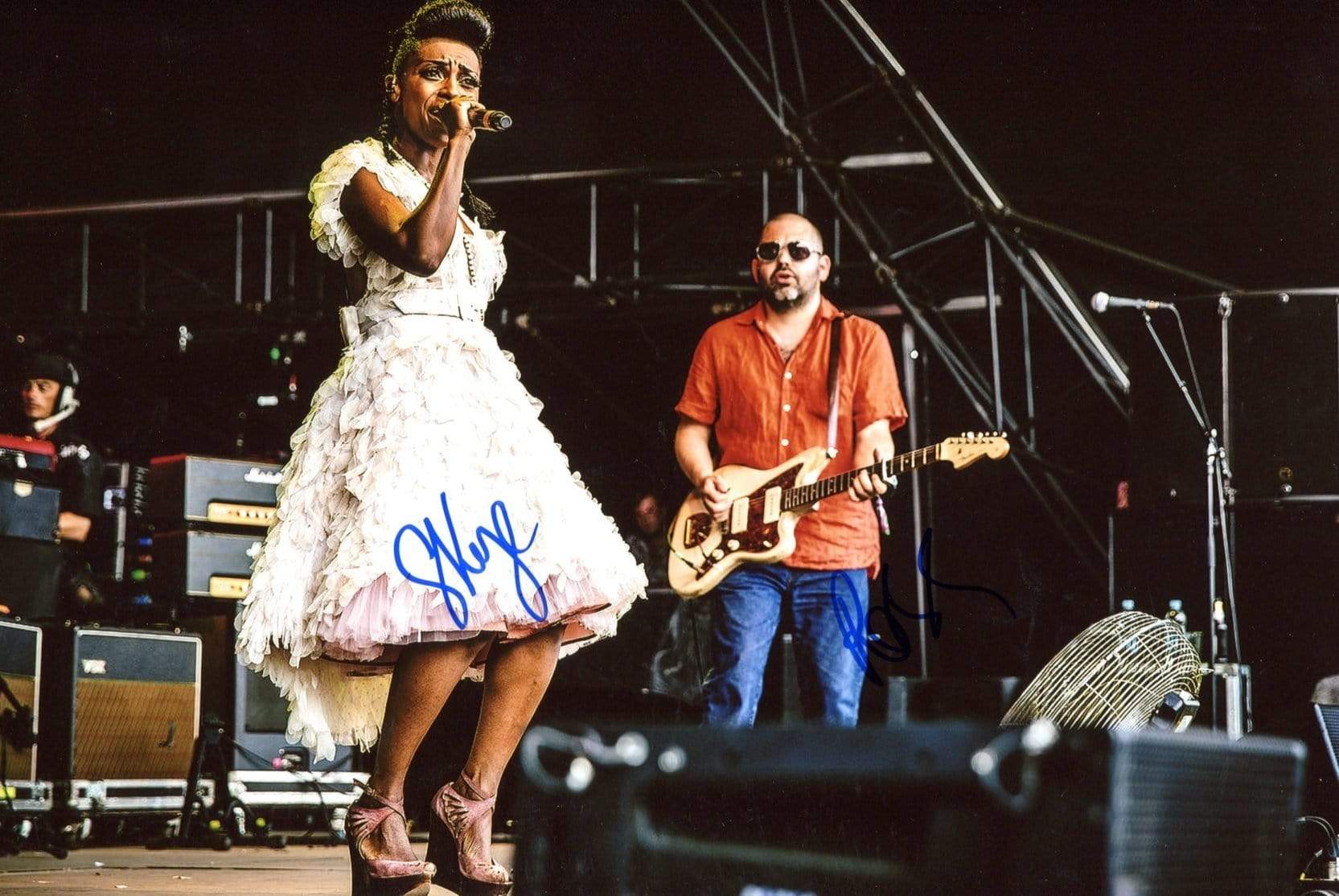 Morcheeba autograph