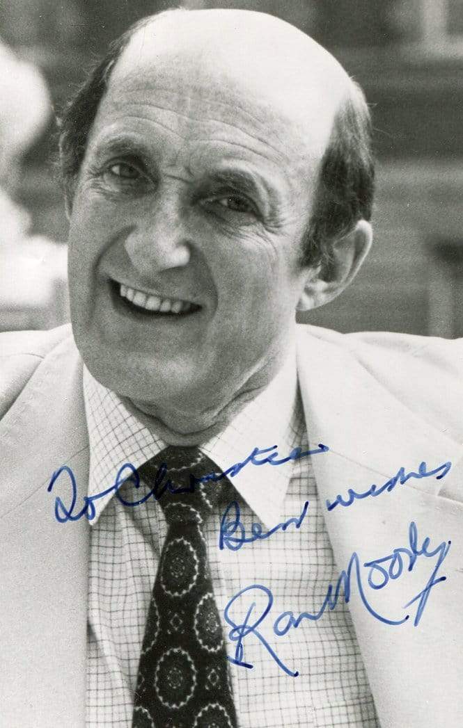 Moody, Ron autograph