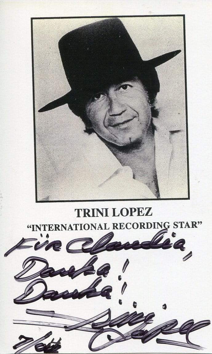 Lopez, Trini autograph